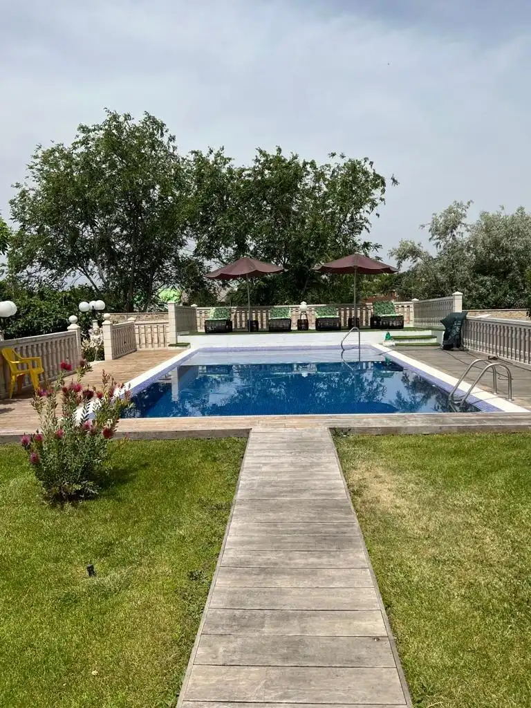 Swimming pool of Houses for sale in Illescas  with Air Conditioner, Private garden and Parquet flooring