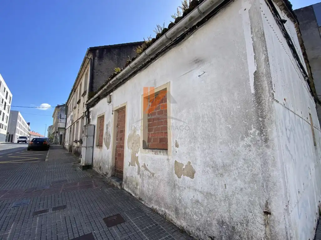 Exterior view of Houses for sale in Santiago de Compostela 