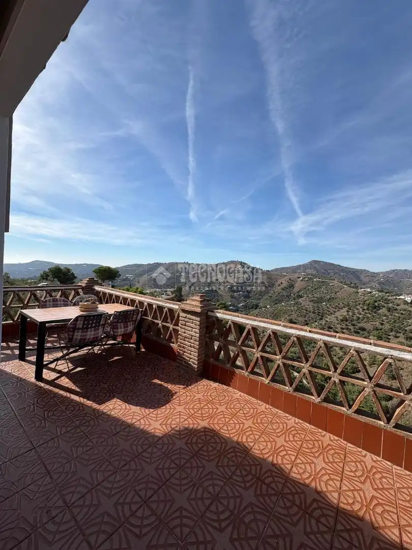Finca rústica de alquiler en Frigiliana