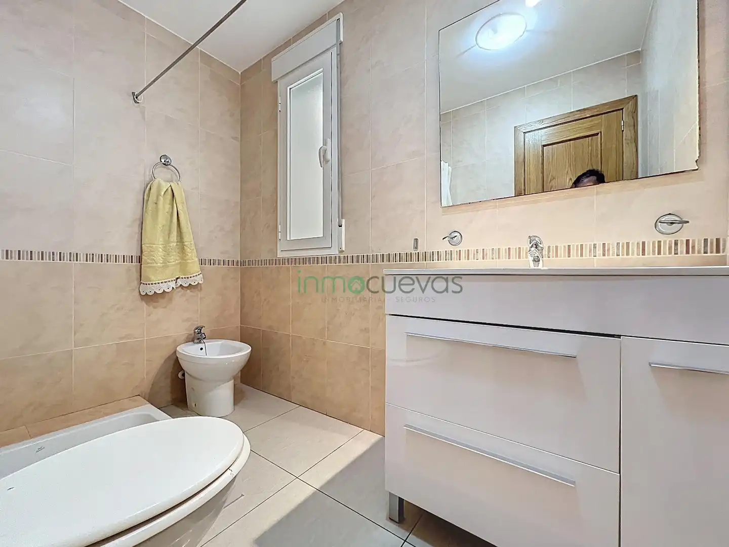 Badezimmer von Wohnung zum Verkauf in Cuevas del Almanzora mit Terrasse und Balkon
