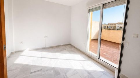 Foto 5 de Dúplex en venta en Calle Alhambra, Cúllar Vega, Granada