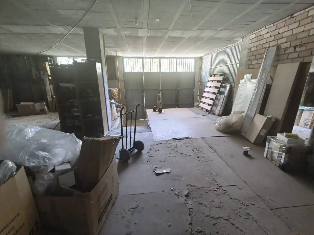 Edificio en venta en Moclín
