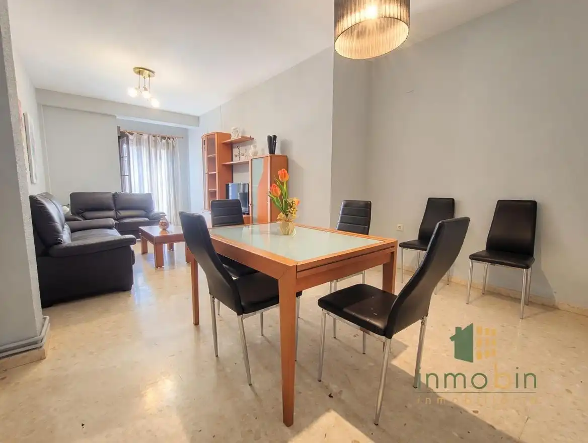 Piso con terraza en venta en Don Benito, imagen 3