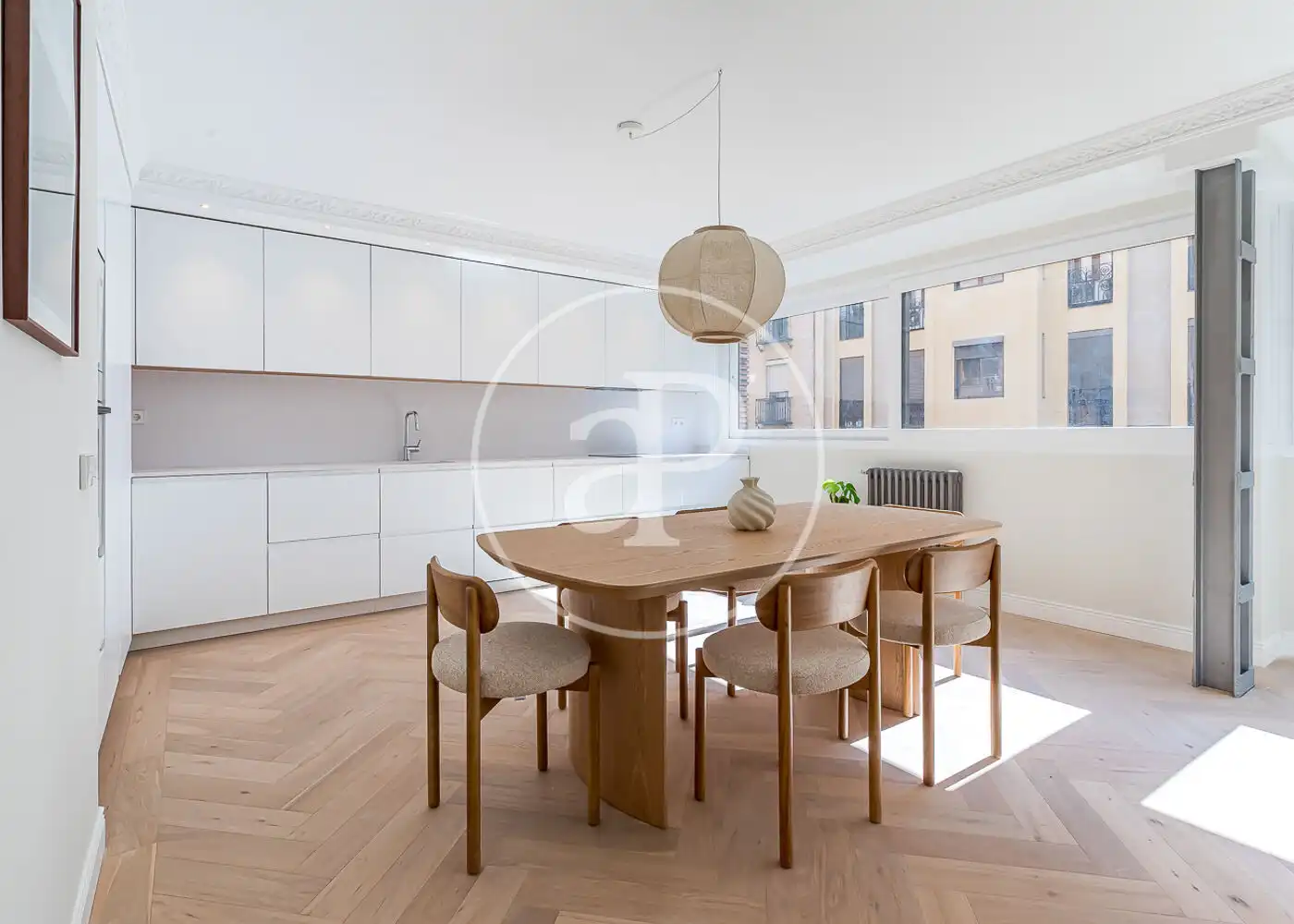 Menjador de Pis de lloguer en  Madrid Capital amb Aire condicionat, Calefacció i Traster