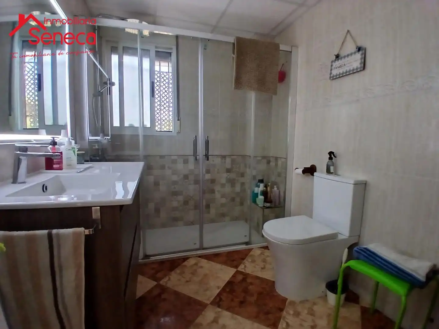 Bany de Casa o xalet en venda en Córdoba amb Terrassa