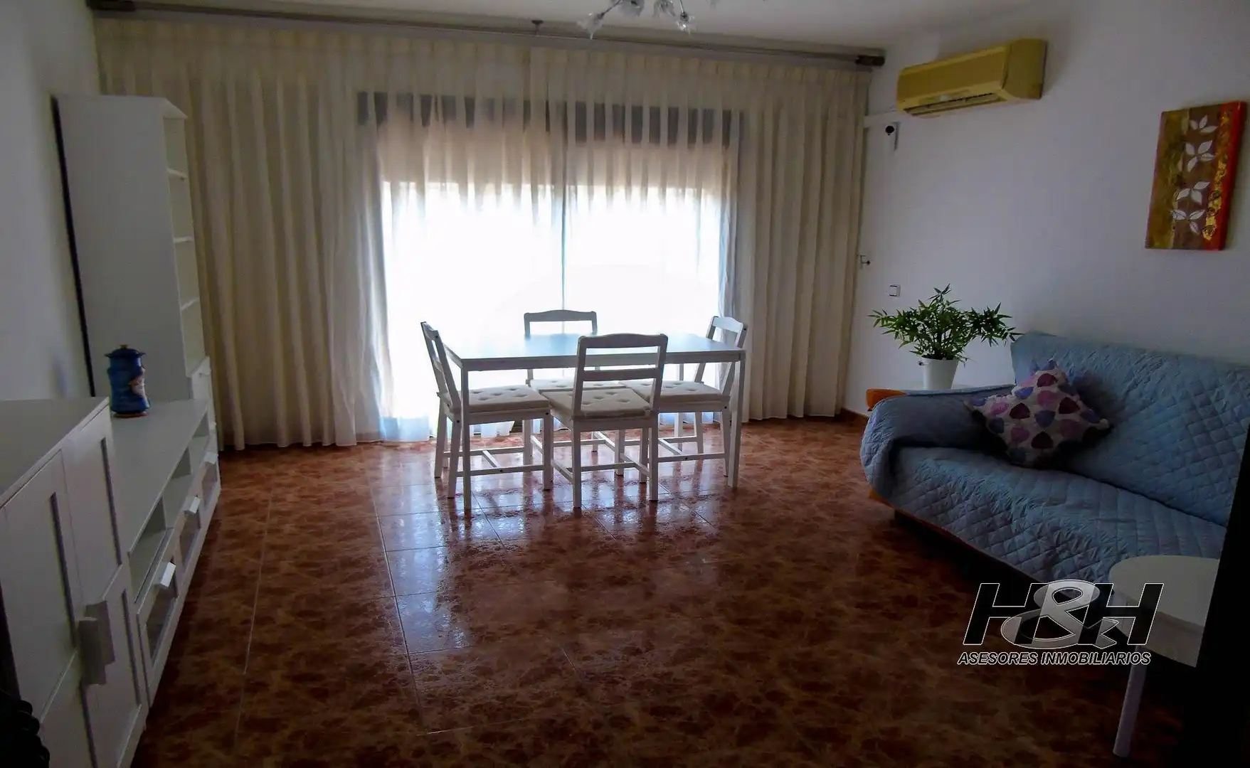 Wohnzimmer von Wohnung zur Miete in Burjassot mit Klimaanlage, Heizung und Möbliert