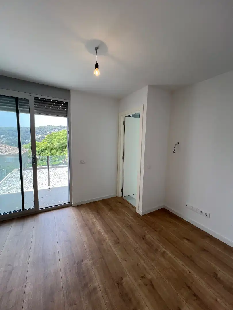 Bedroom of Houses for sale in Cabrils  with Air Conditioner, Heating and Private garden