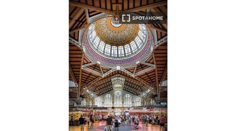 Foto 4 de Piso de alquiler en El Mercat, Valencia Capital