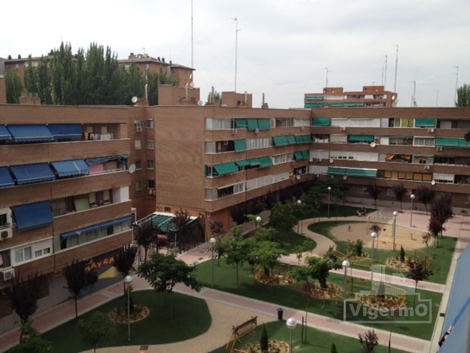 Vista exterior de Piso en venta en Torrejón de Ardoz con Calefacción y Terraza