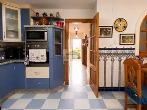 Cocina de Casa adosada en venta en Vegas del Genil con Aire acondicionado, Calefacción y Jardín privado