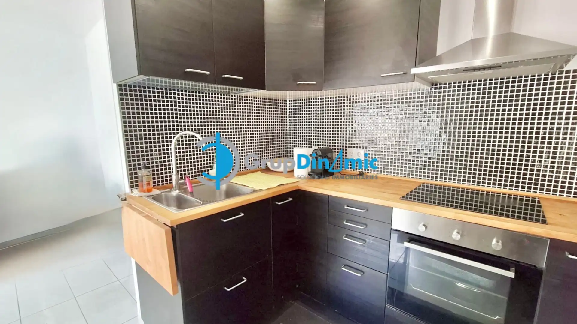 Cuina de Apartament en venda en Palamós amb Moblat