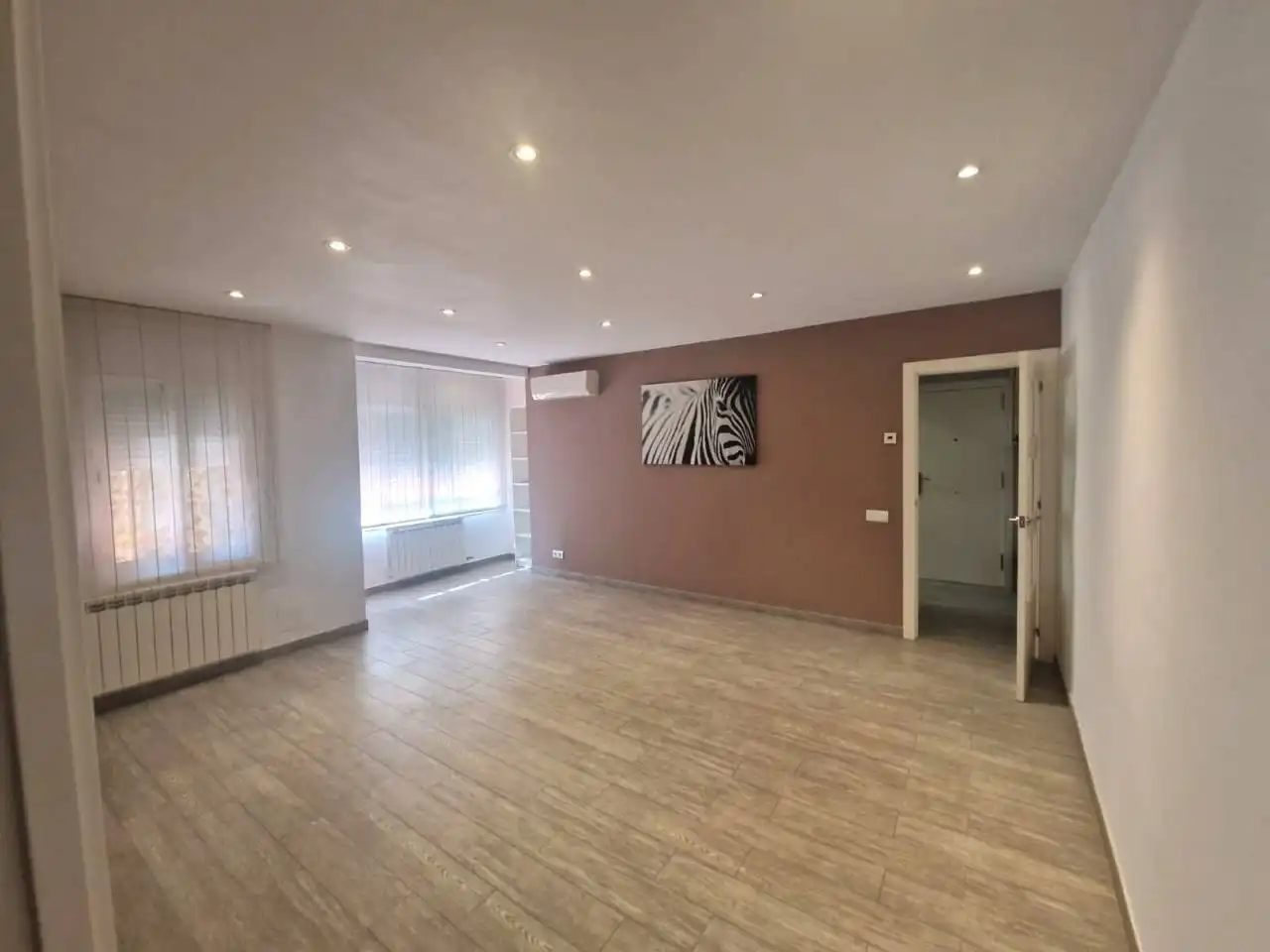 Flat for rent in Cerdanyola del Vallès  with Air Conditioner, Heating and Parquet flooring