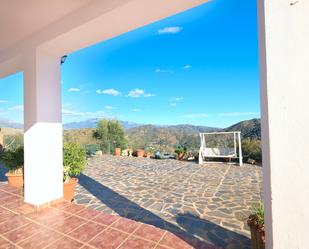 Vista exterior de Casa o xalet en venda en Comares amb Aire condicionat i Terrassa