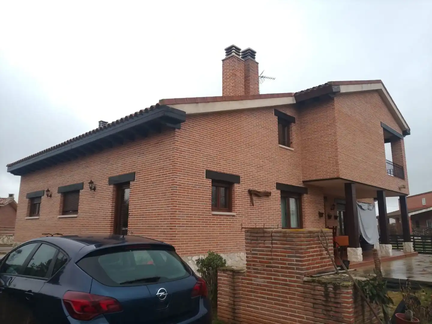 Vista exterior de Casa o xalet en venda en Quintana del Puente amb Calefacció, Jardí privat i Terrassa