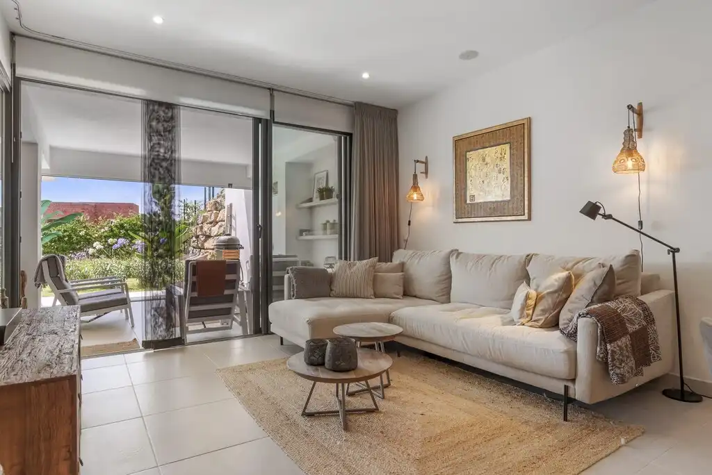 Apartment with pool for sale in Estepona Pueblo, imagen 11