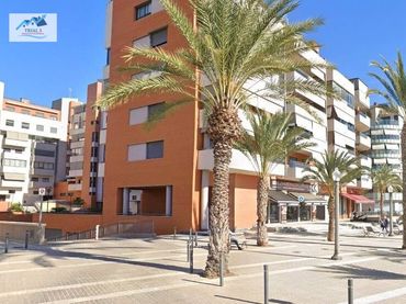 Piso con piscina en venta en Calle JOSE ESQUITINO SEMPERE