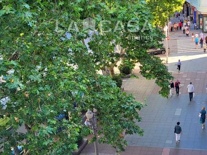 Vista exterior de Pis en venda en Valladolid Capital amb Calefacció, Terrassa i Balcó