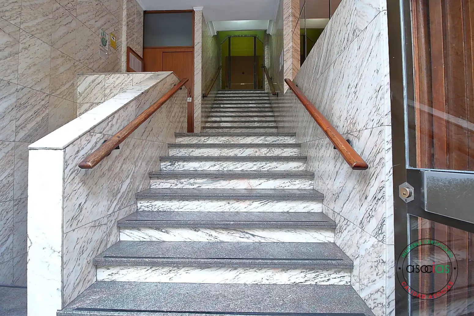 Flat for sale in Milán - Pumarín