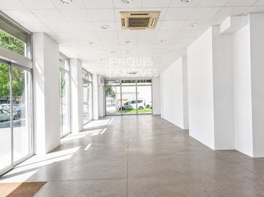 Business premises for sale in Josep Pla