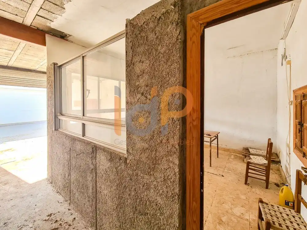 Nau industrial en venda en Huércal-Overa