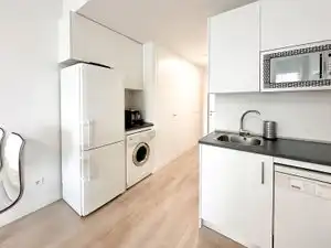 Küche von Wohnung zur Miete in Madrid mit Klimaanlage, Heizung und Parkett