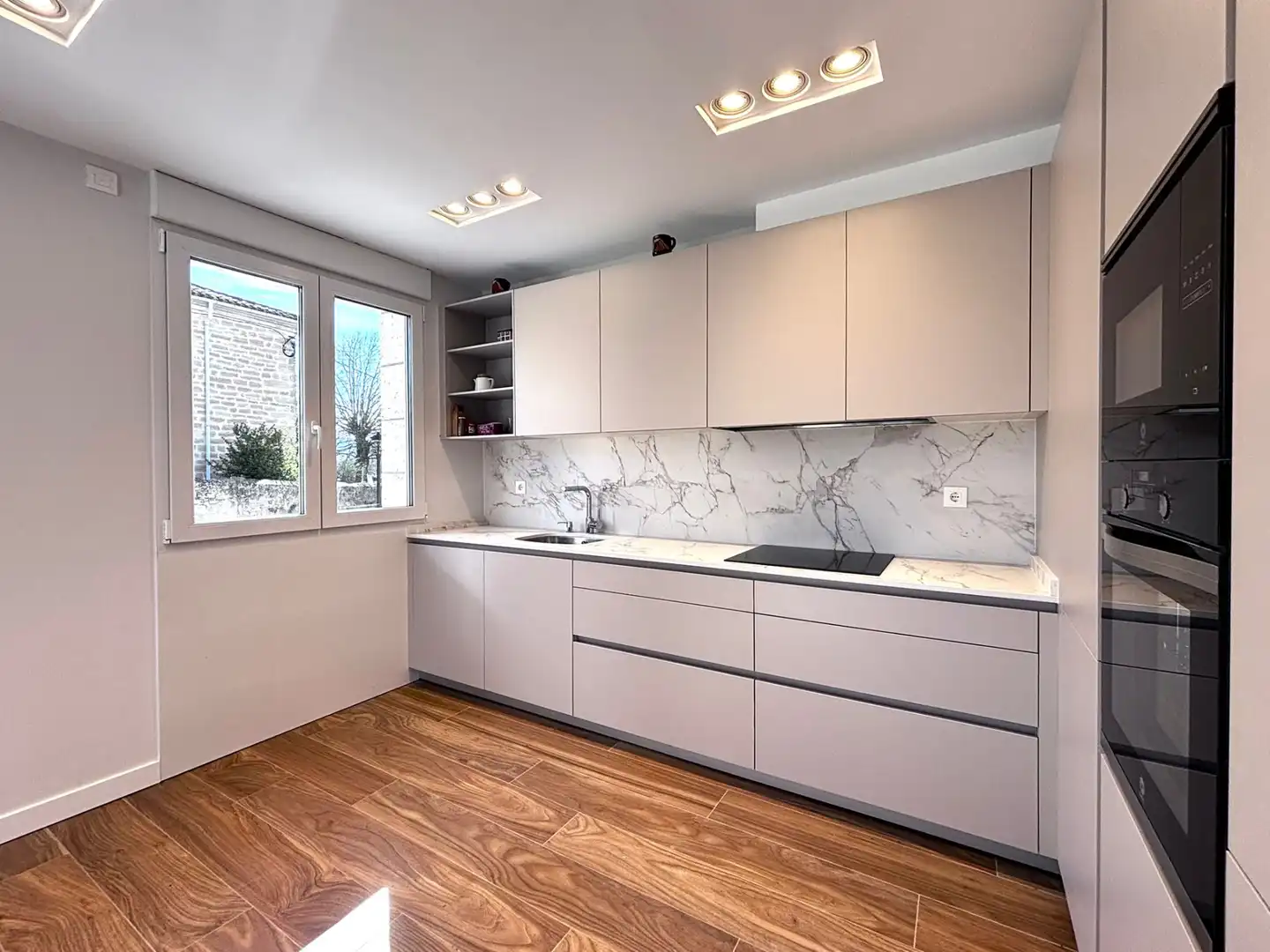 Cocina de Casa o chalet en venta en Quintanilla Vivar con Calefacción y Trastero