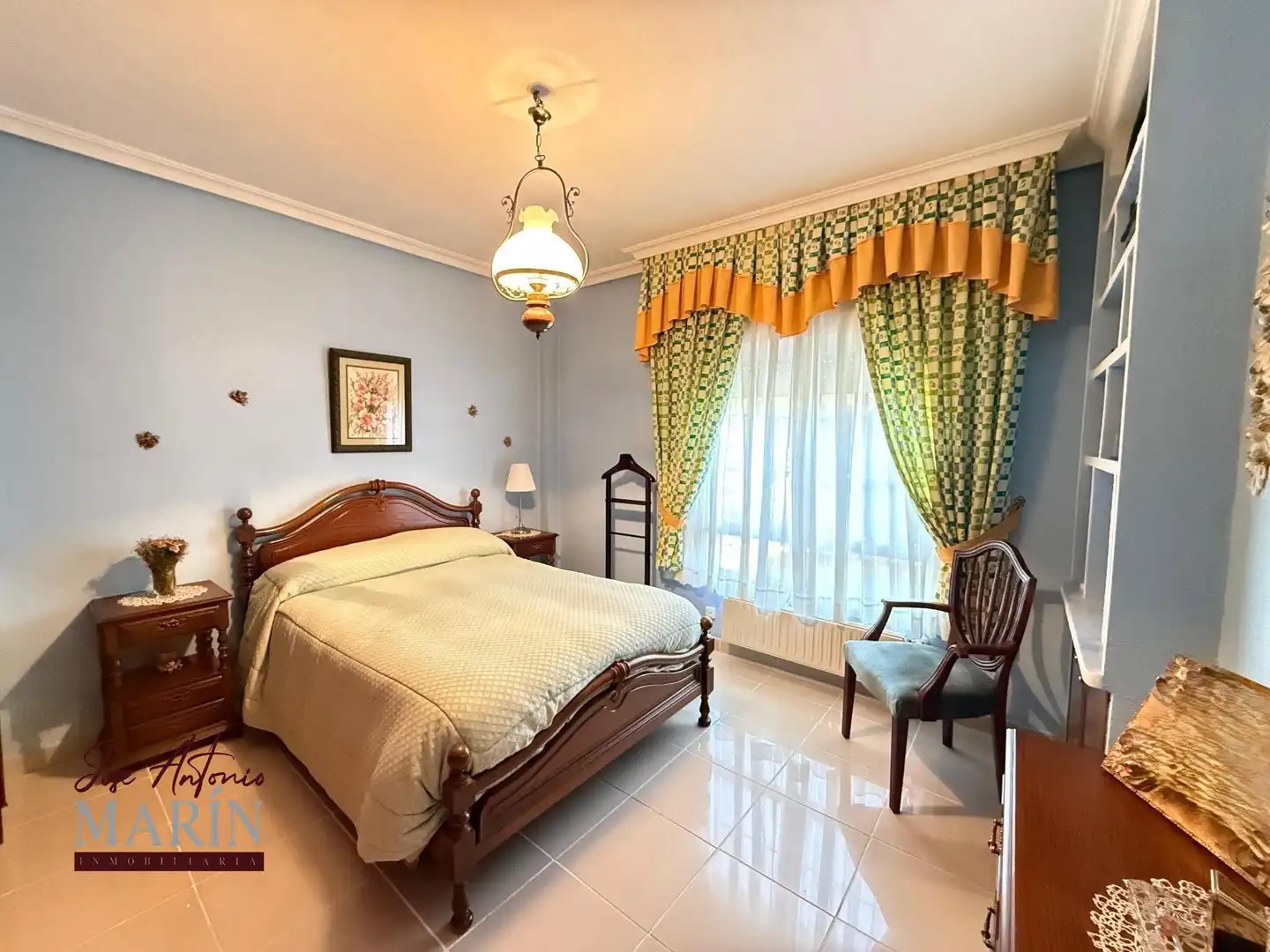 Habitación de Casa o chalet en venta en Badajoz con Aire acondicionado, Calefacción y Jardín privado