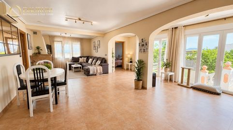 Foto 2 de Casa o xalet en venda a Avenida San Rafael, Escandinavia - Cautivador, L'Alfàs del Pi