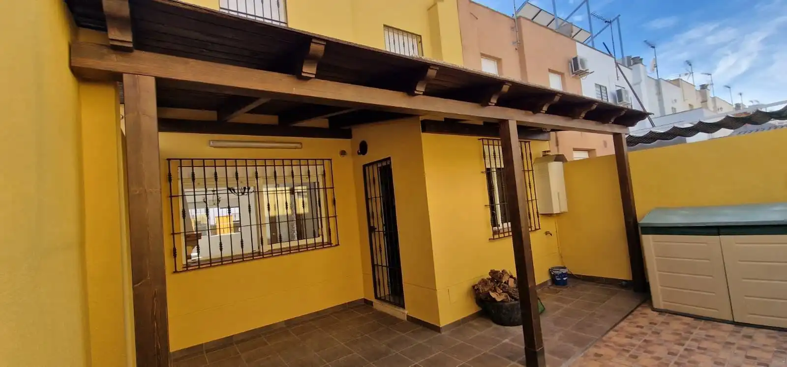 Houses for sale in Umbrete, Sevilla