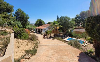 Vista exterior de Casa o xalet en venda en Turís amb Aire condicionat, Calefacció i Jardí privat