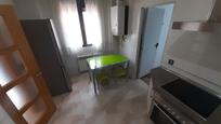 Cuina de Casa adosada en venda en Morales del Vino amb Calefacció