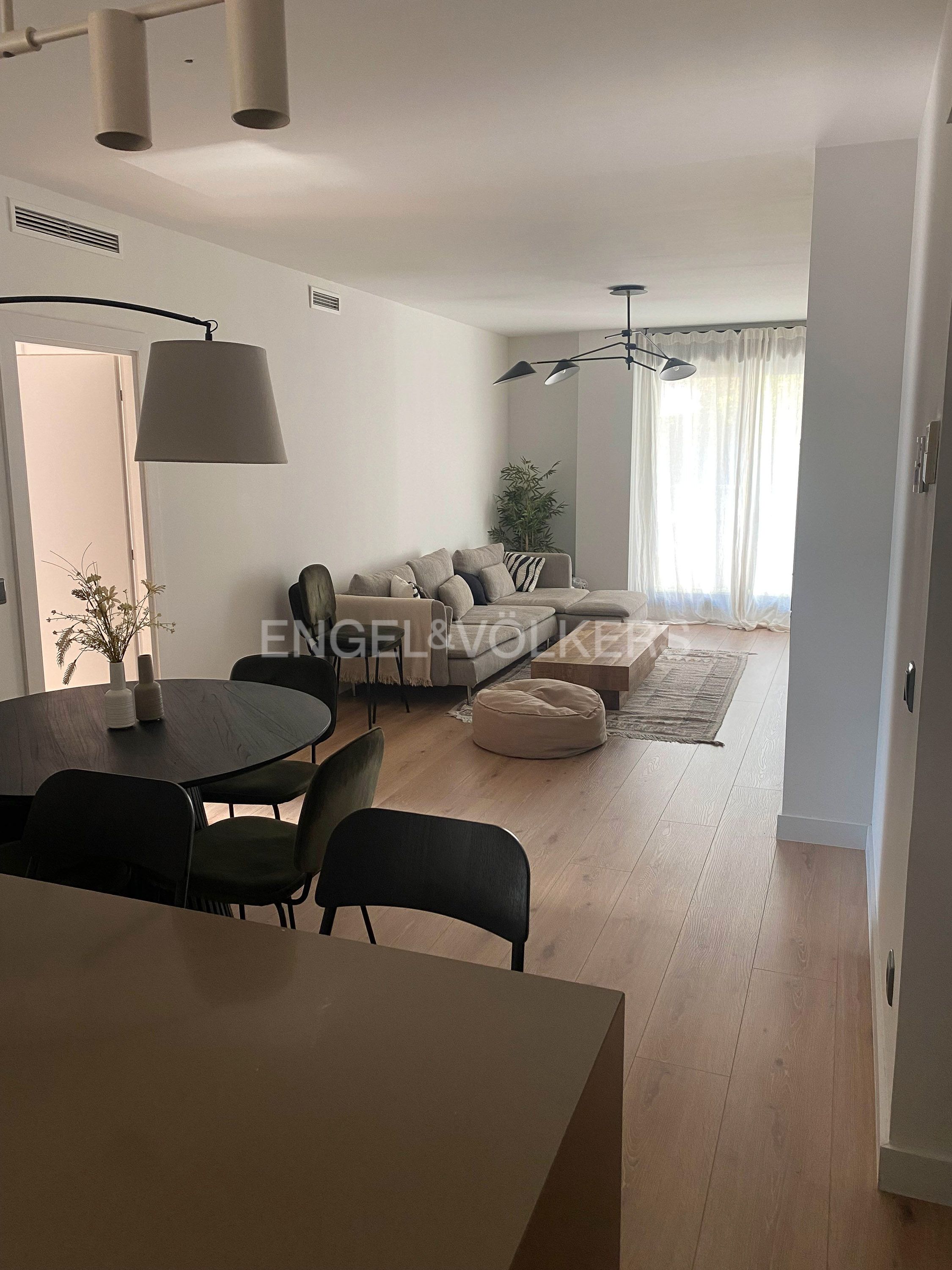 Apartament de lloguer a Avenida del Talgo, Aravaca