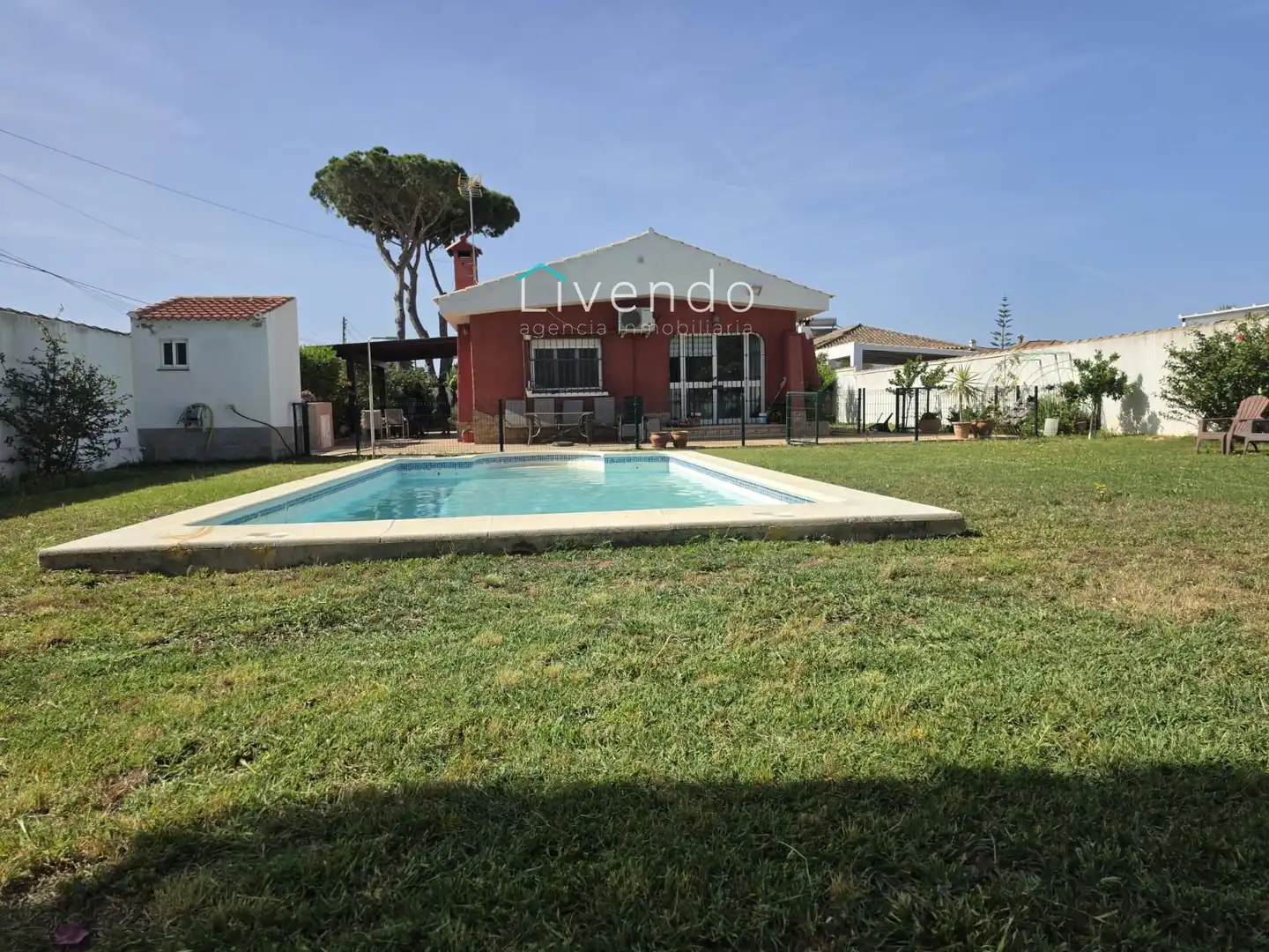 Piscina de Casa o xalet en venda en Chiclana de la Frontera amb Aire condicionat, Traster i Piscina