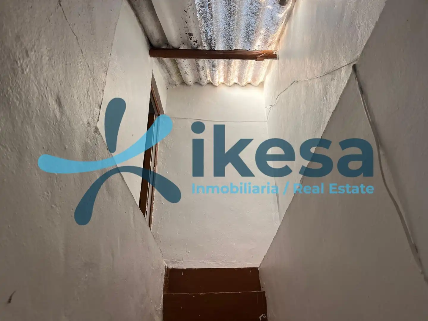 Casa adosada en venta en Badolatosa