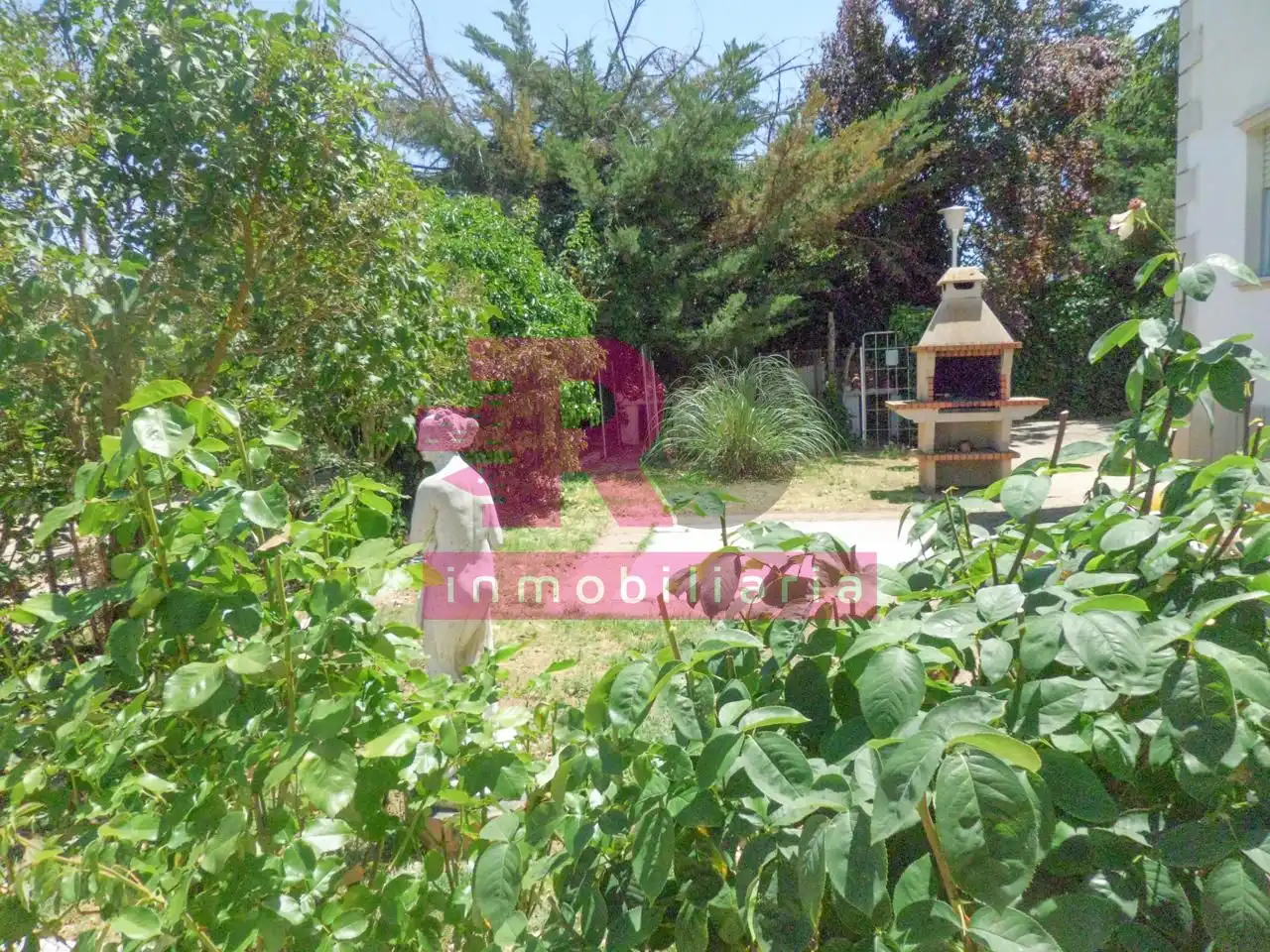 Jardín de Casa o chalet en venta en Castellanos de Villiquera con Calefacción, Jardín privado y Piscina