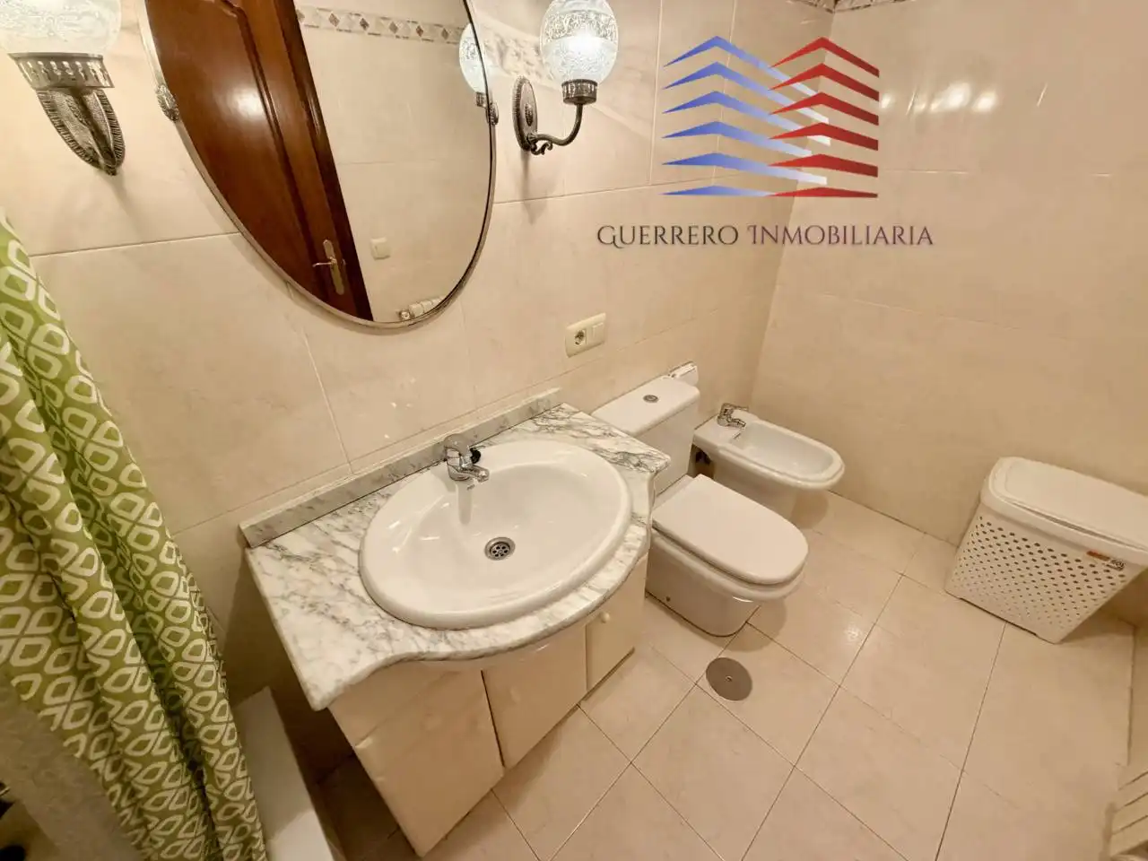 Apartamento de alquiler en Ourense Capital  con Calefacción, Parquet y Trastero