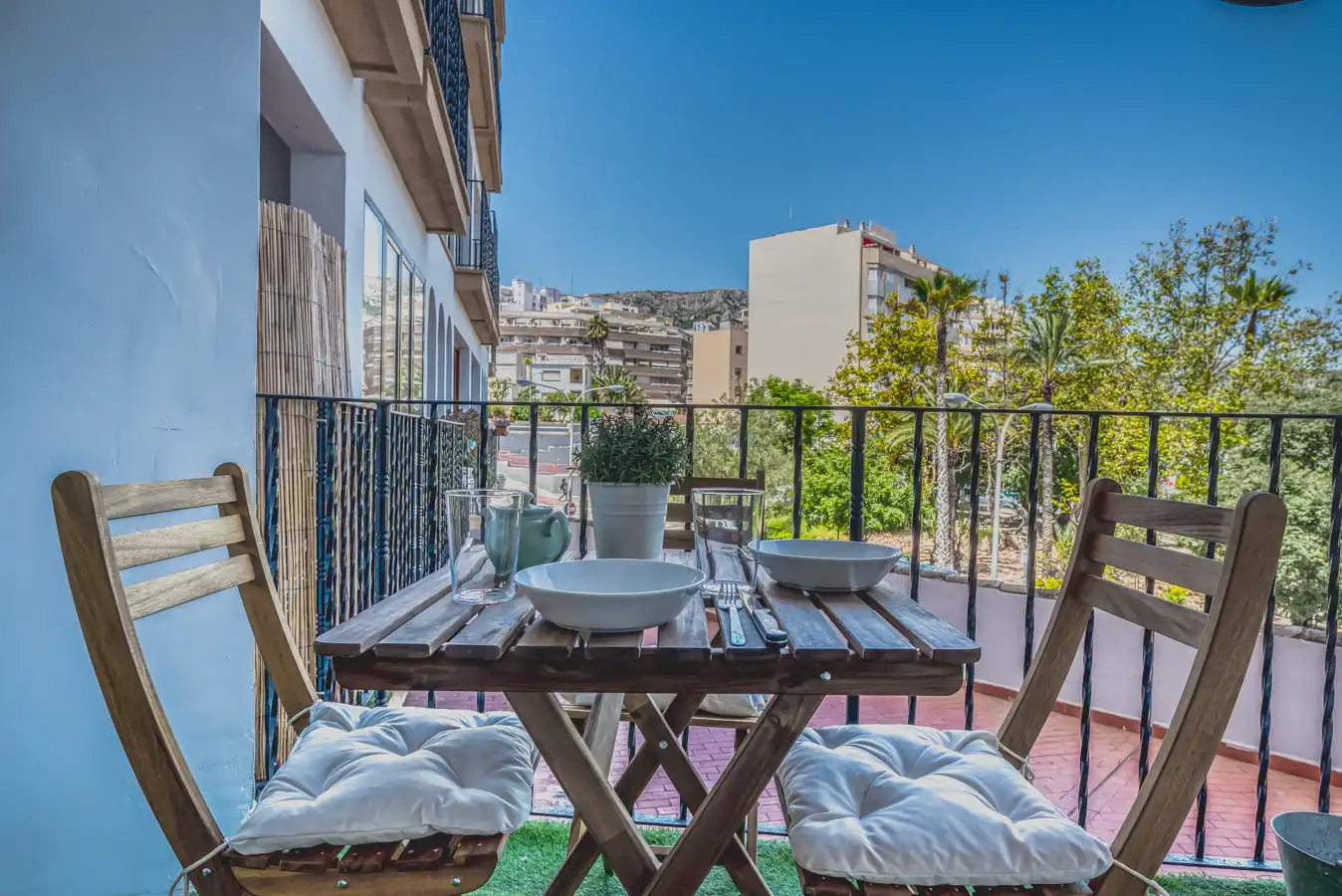 Apartments for rent in Carrer Corbeta, 16, Zona Pueblo
