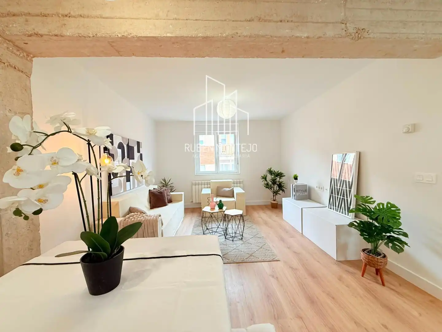 Sala de estar de Piso en venta en Salamanca con Calefacción, Terraza y Balcón