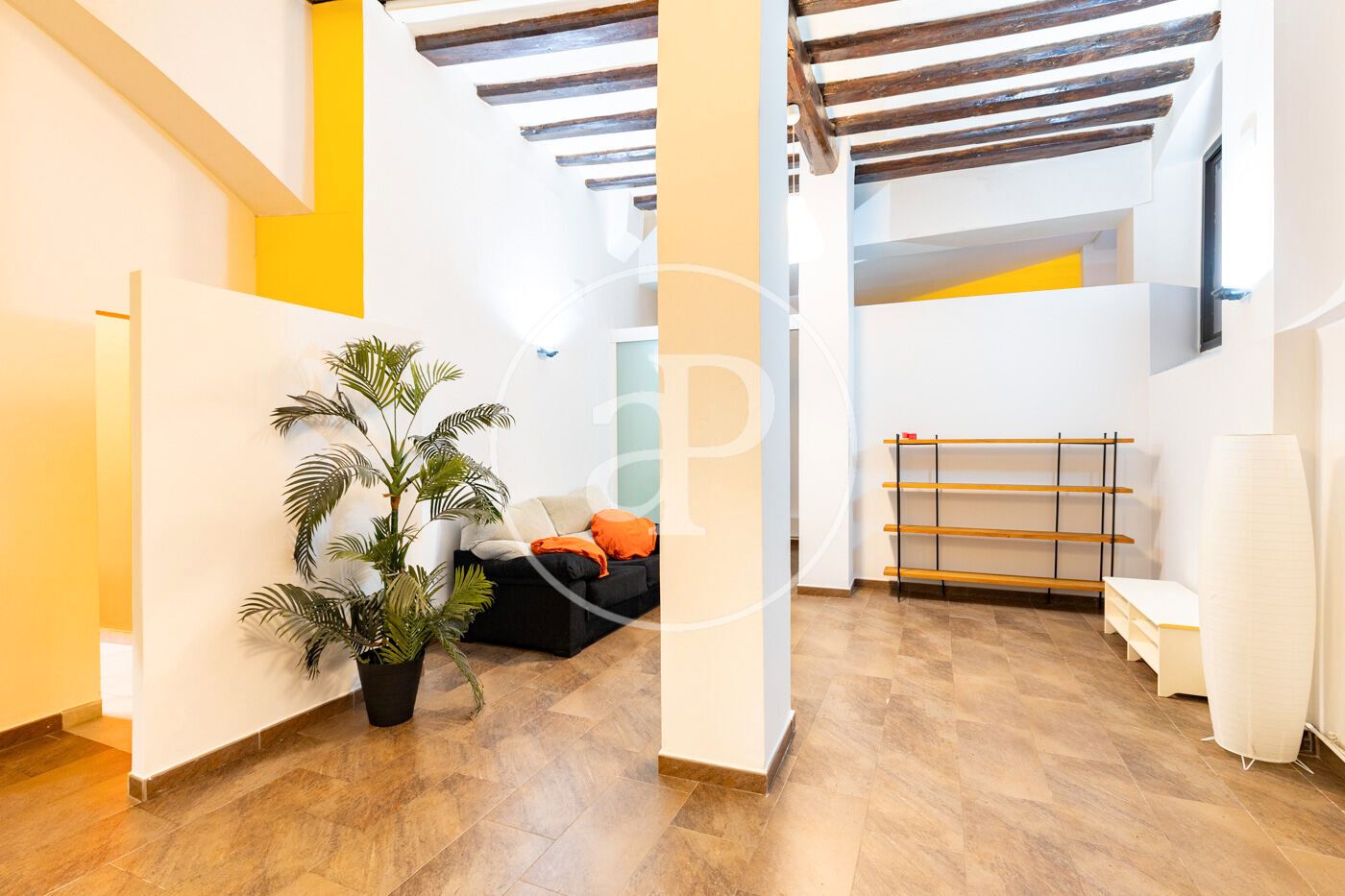 Flat for sale in  Barcelona Capital  with Heating