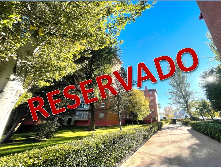 Vista exterior de Pis en venda en Móstoles amb Aire condicionat, Calefacció i Piscina comunitària