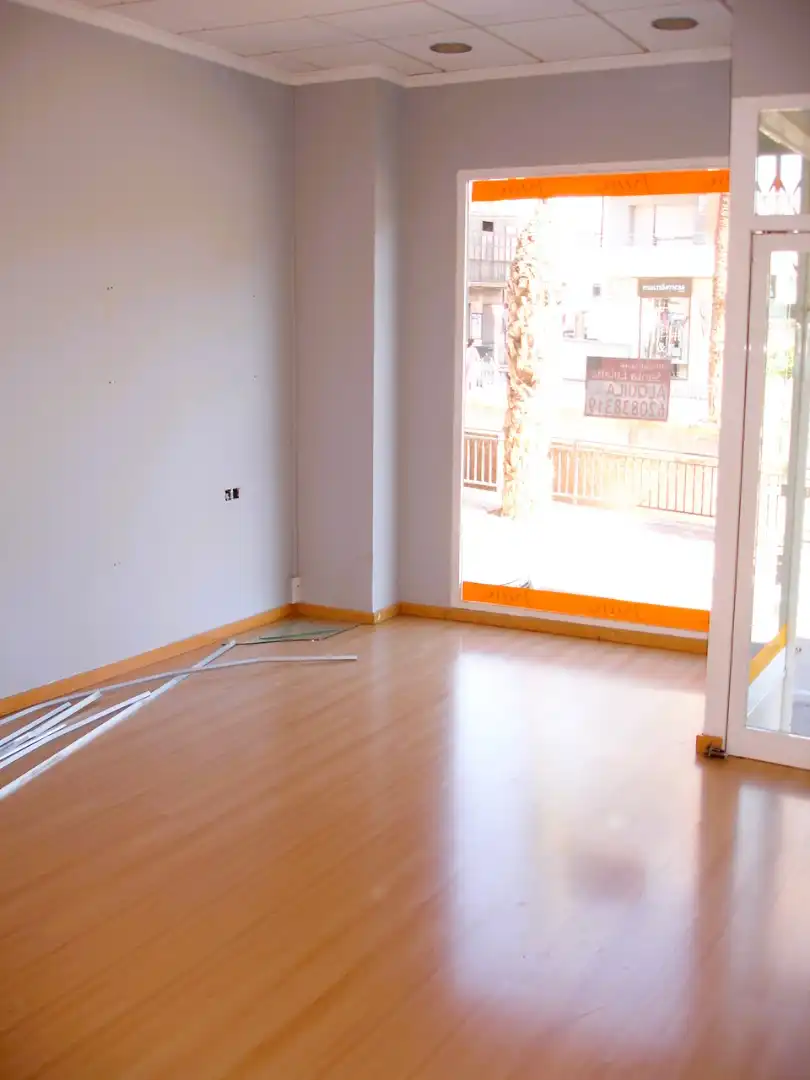 Local de alquiler en Totana con Aire acondicionado y Parquet