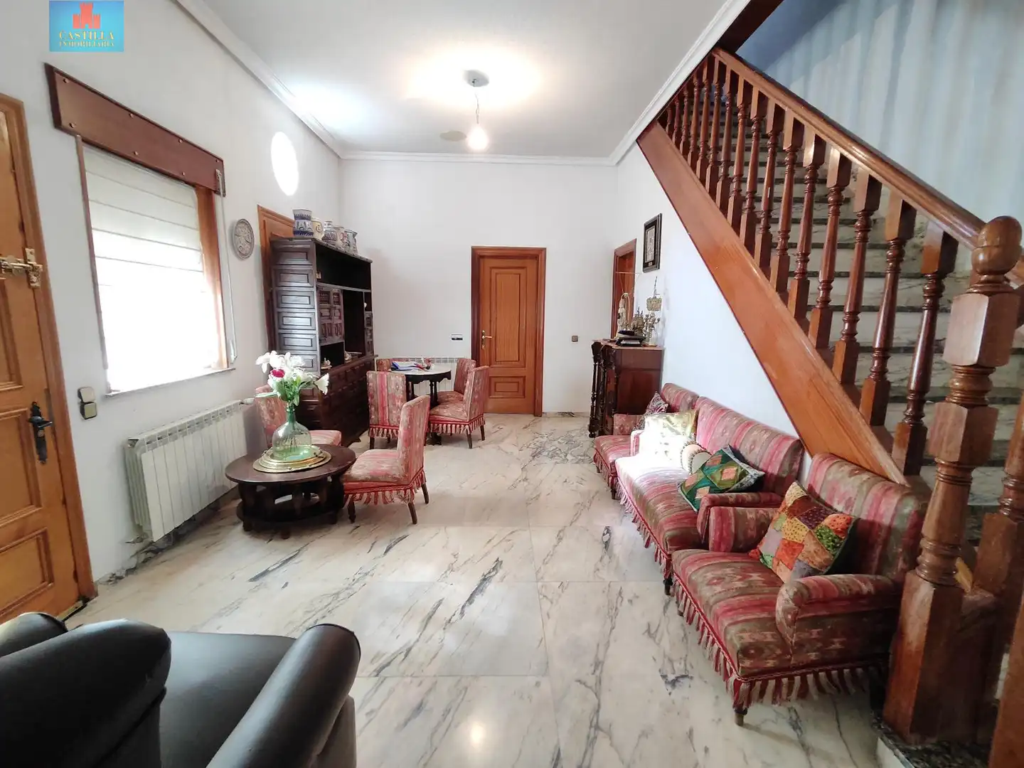 Sala de estar de Casa o chalet en venta en Ávila con Calefacción, Terraza y Trastero