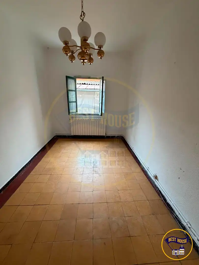 Bedroom of Flat for sale in Cuenca  with Heating and Balcony