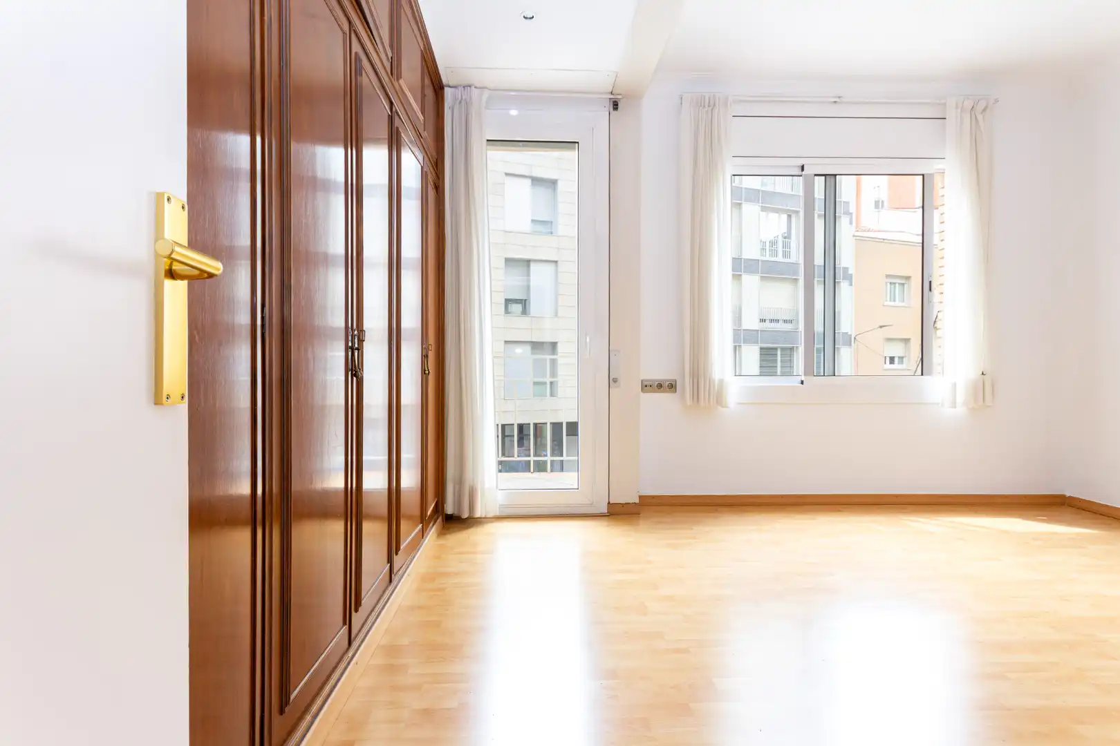 Habitación de Piso en venta en Terrassa con Aire acondicionado, Calefacción y Parquet