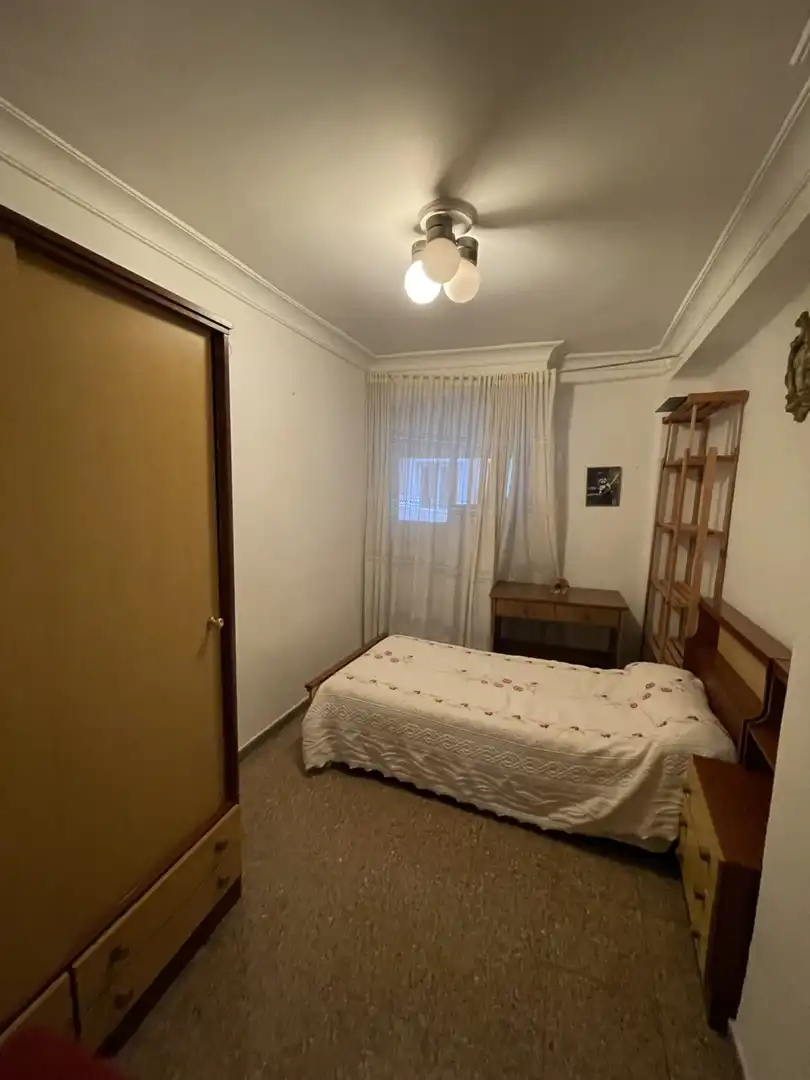 Habitación de Piso en venta en Valencia con Aire acondicionado y Balcón