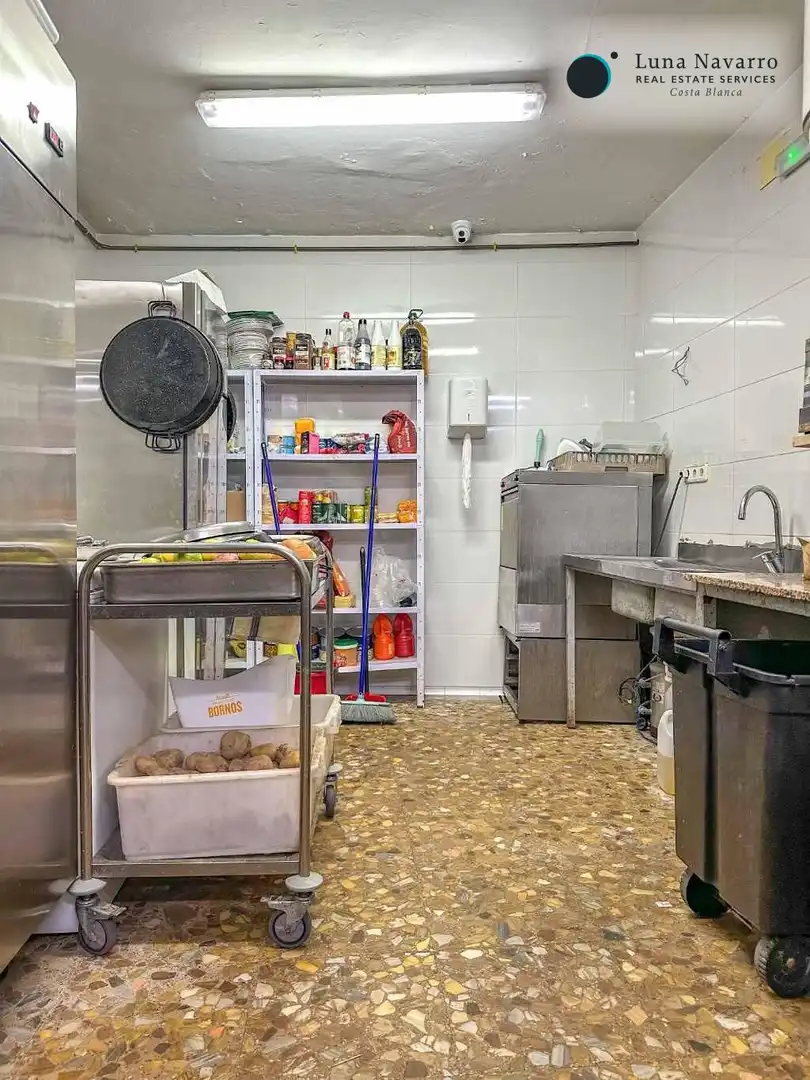 Cocina de Local de alquiler en Altea con Aire acondicionado, Terraza y Amueblado