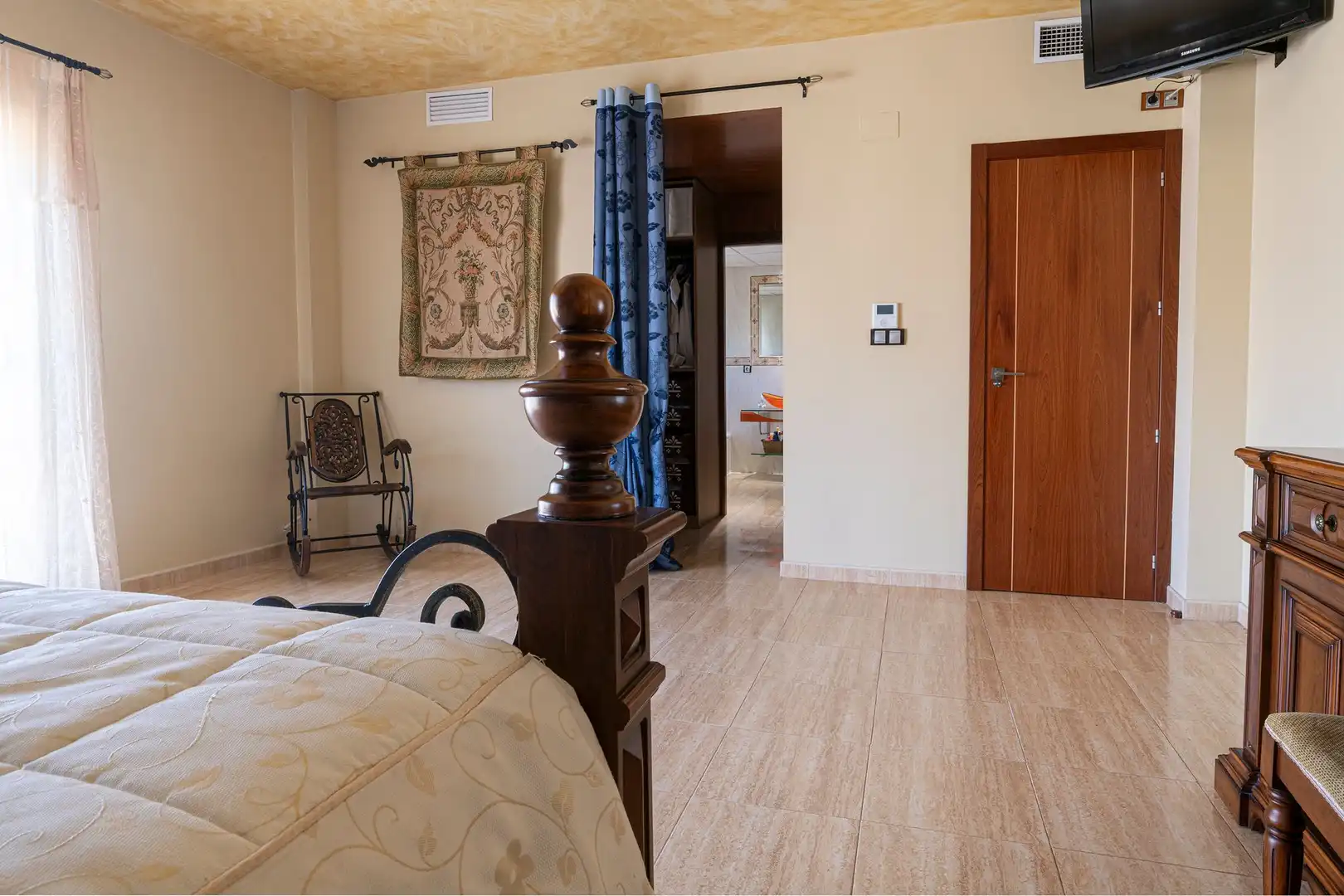 Dormitori de Casa o xalet en venda en La Guardia de Jaén amb Terrassa