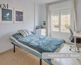 Bedroom of Flat to share in  Cádiz Capital  with Air Conditioner and Terrace