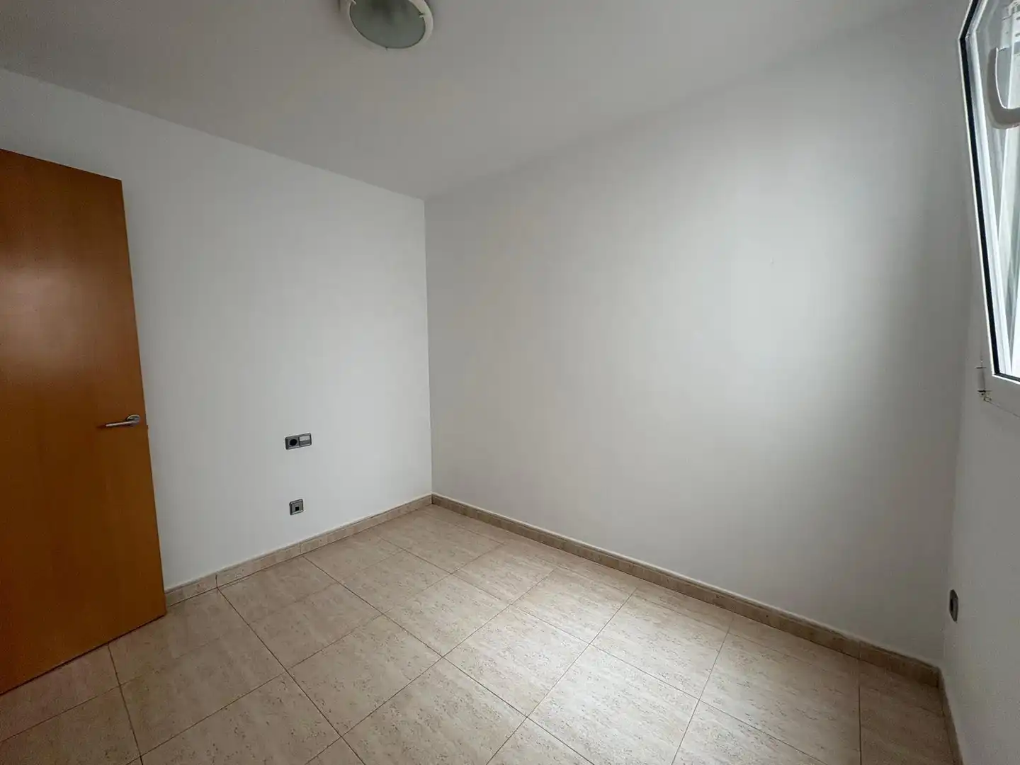 Schlafzimmer von Dachboden zum Verkauf in Igualada mit Klimaanlage und Terrasse