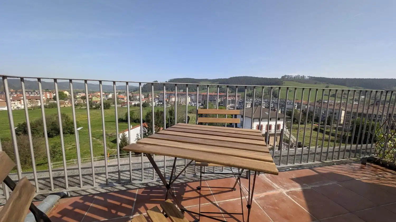Terrassa de Pis de lloguer en Piélagos amb Calefacció, Terrassa i Moblat